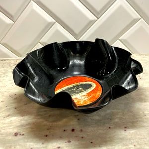 Vinyl record bowl